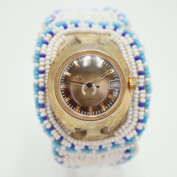 Vintage Timex Mechanical Womens Wind Up Watch Gold Bronze Tone w New Battery - Picture 3 of 16